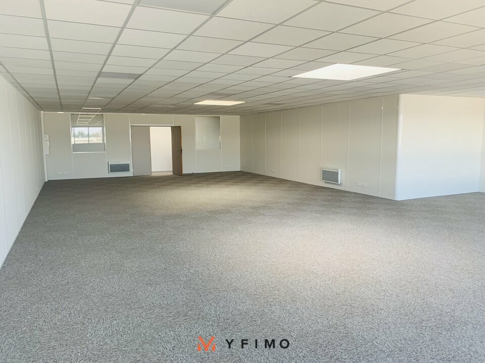 Bureaux ORGEVAL - photo 2