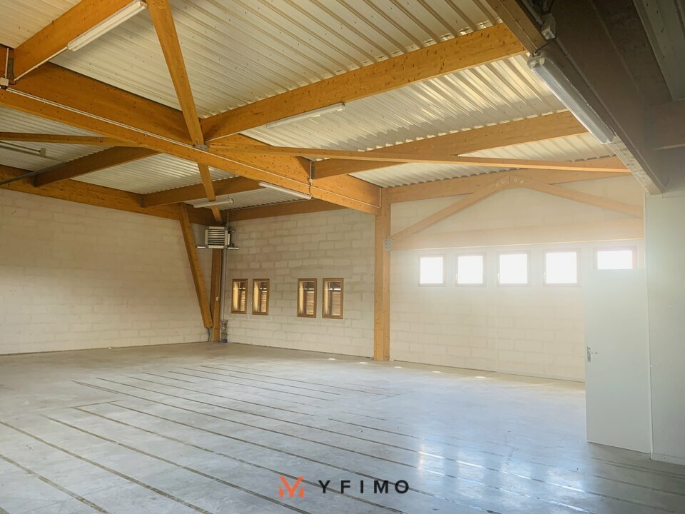 Local d'activites CARRIERES SOUS POISSY - photo 4