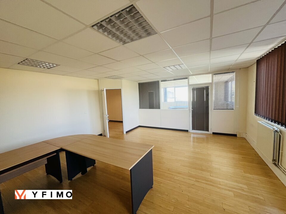 Bureaux LES ALLUETS LE ROI - photo 6