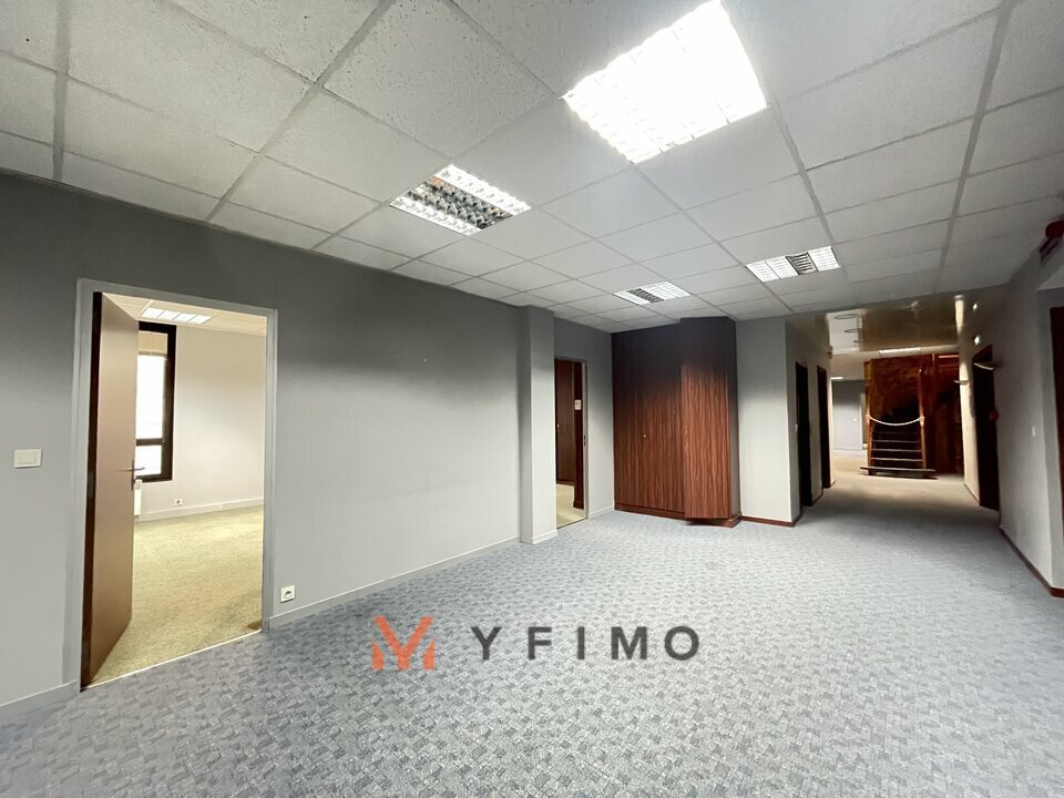 Bureaux MANTES LA JOLIE - photo 7