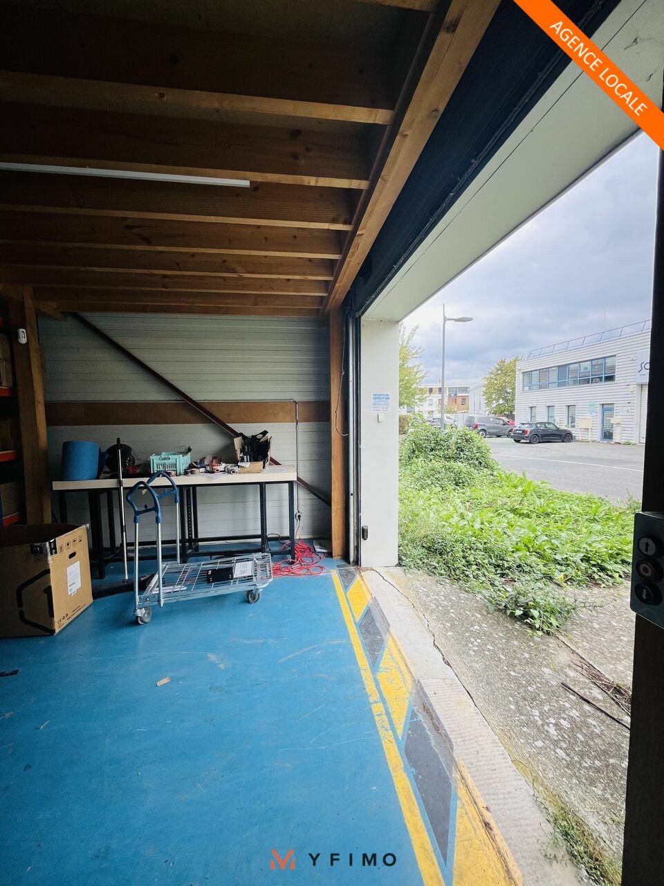 Local d'activites CROISSY SUR SEINE