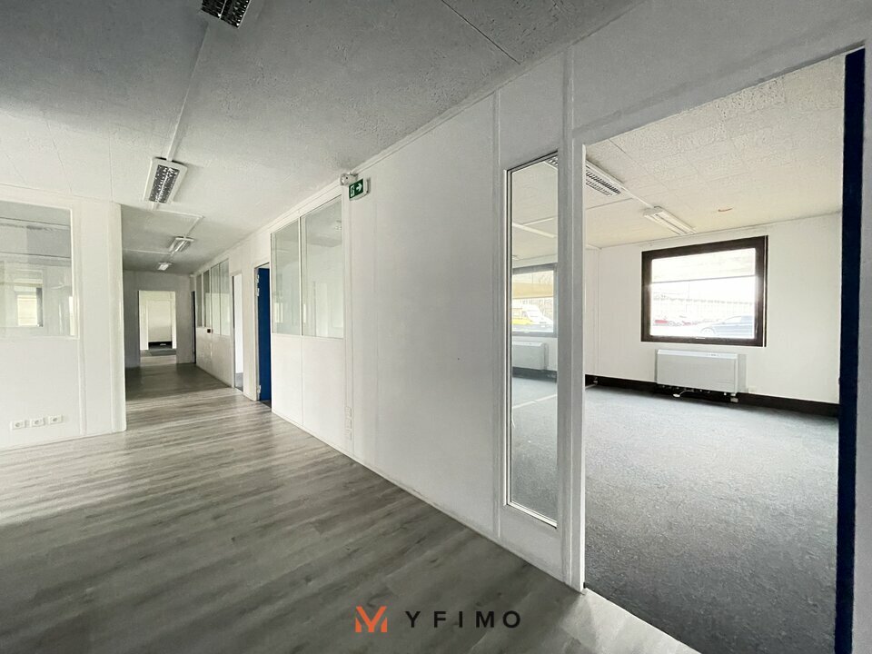 Bureaux AUBERGENVILLE - photo 2
