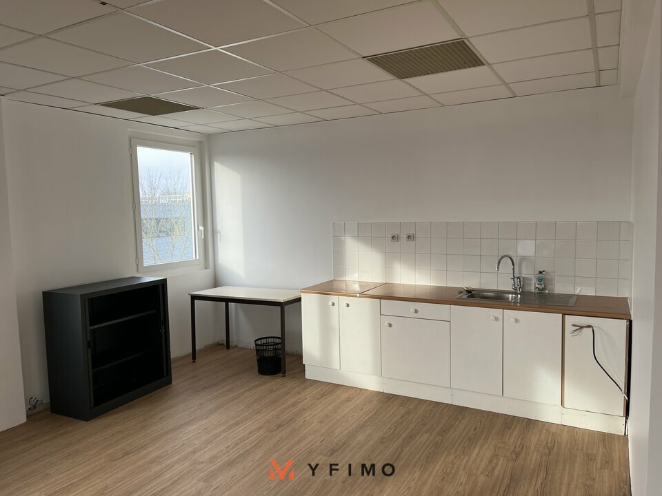 Bureaux BUC - photo 3