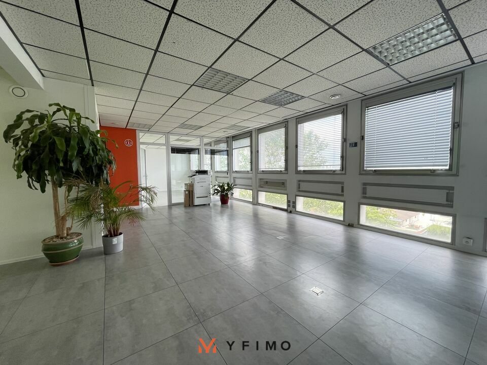 Bureaux MANTES LA JOLIE - photo 4