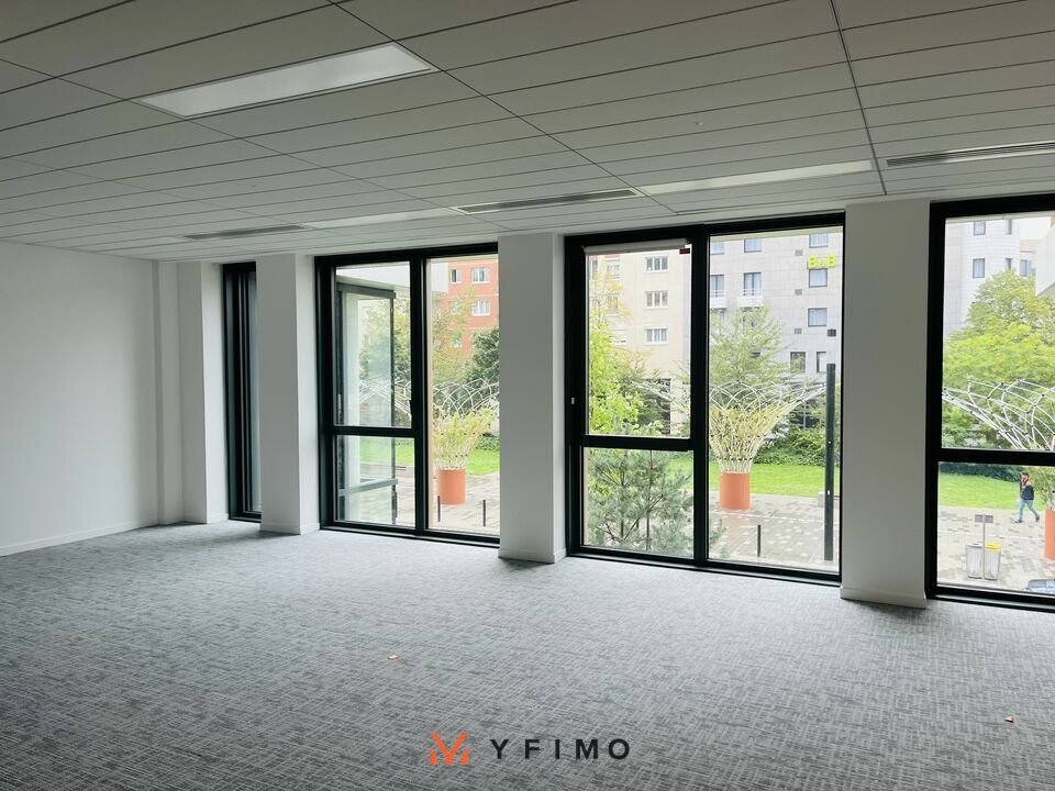 Bureaux MONTIGNY LE BRETONNEUX - photo 5