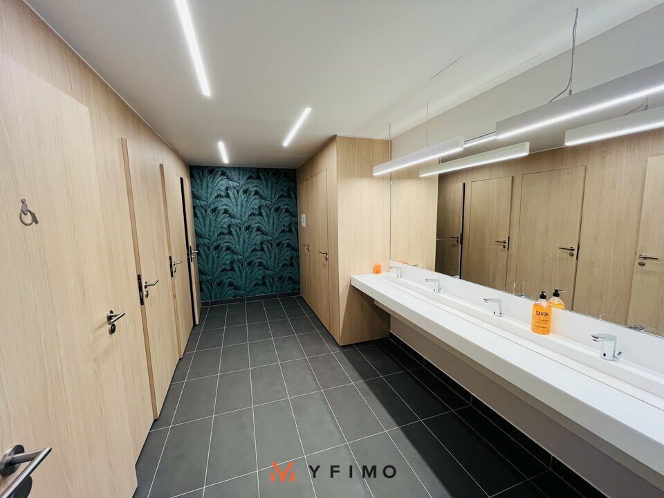 Bureaux MONTIGNY LE BRETONNEUX - photo 6