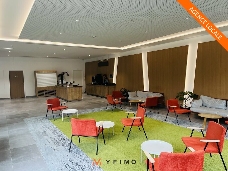 Bureaux MONTIGNY LE BRETONNEUX - photo 11