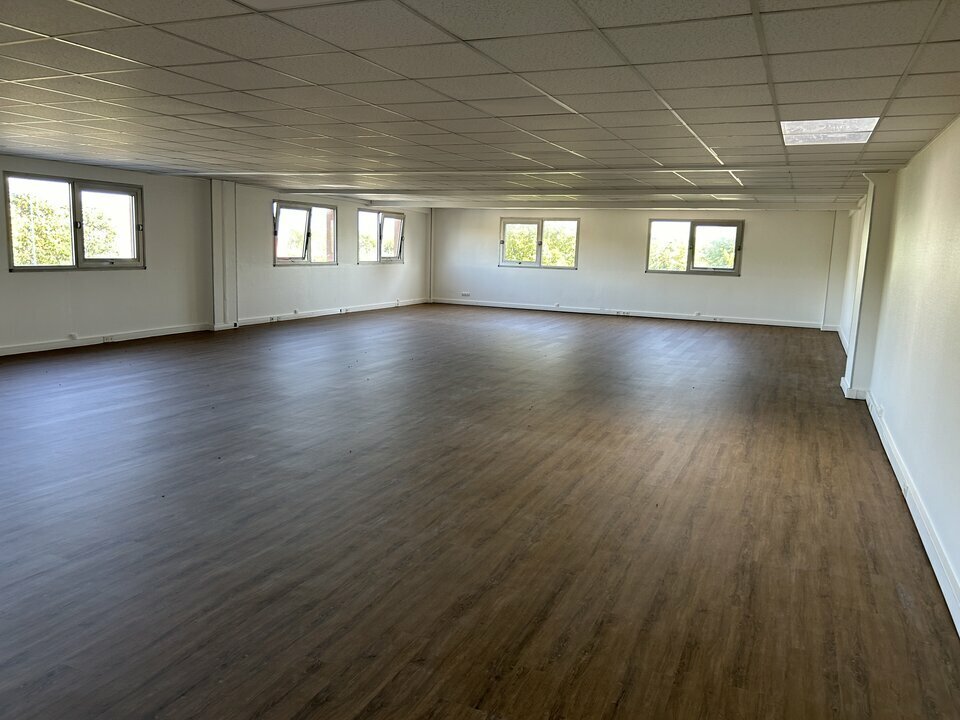 Bureaux SAINT OUEN L'AUMONE - photo 4