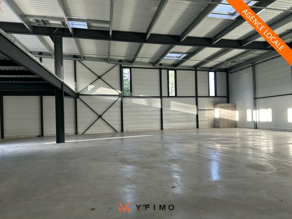 Local d'activites ERAGNY - photo 3
