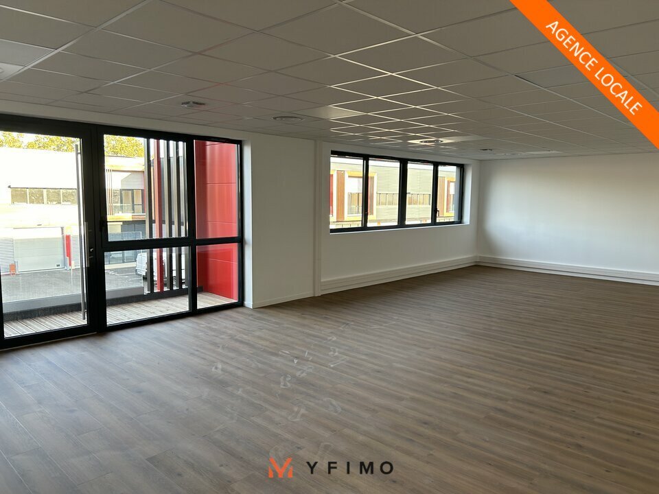 Local d'activites ERAGNY - photo 4