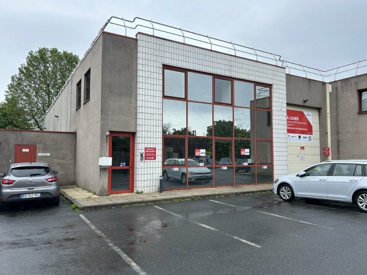 Local d'activites HERBLAY