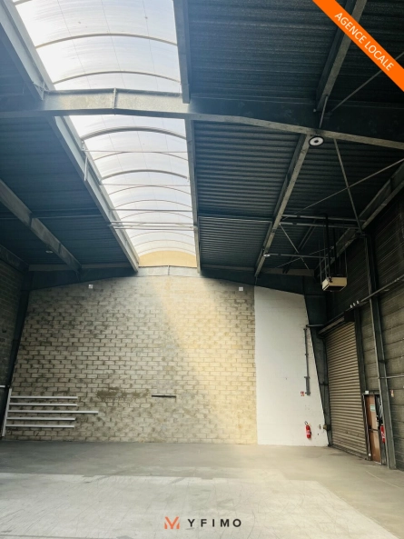 Photo 1 – location entrepôts et locaux d'activité ORGEVAL (78630)