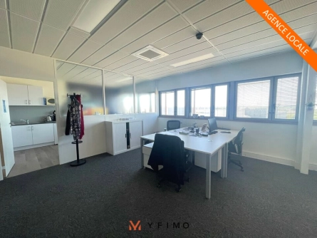 Photo 1 – location bureaux BUCHELAY (78200)