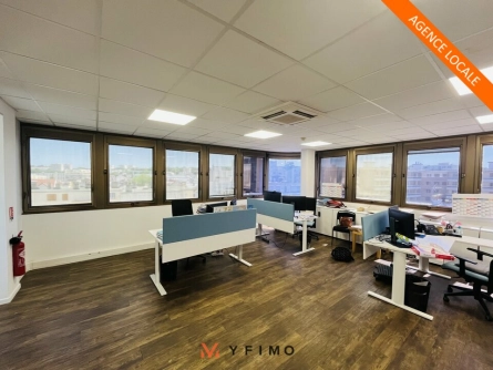 Photo 1 – location bureaux POISSY (78300)