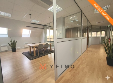 Photo 1 – location bureaux MANTES LA JOLIE (78200)