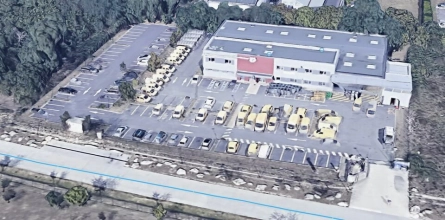 Photo 1 – vente entrepôts et locaux d'activité CHANTELOUP LES VIGNES (78570)