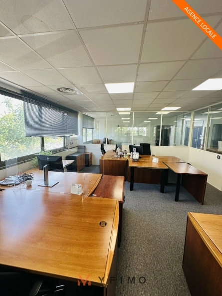 Photo 1 – location bureaux	POISSY (78300)