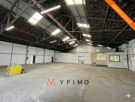 Photo 1 – vente entrepôts et locaux d'activité	MANTES LA JOLIE (78200)