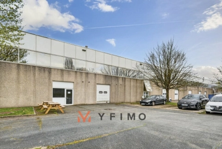 Photo 1 – location entrepôts et locaux d'activité	COIGNIÈRES (78310)