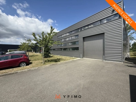 Photo 1 – location entrepôts et locaux d'activité ÉLANCOURT (78990)