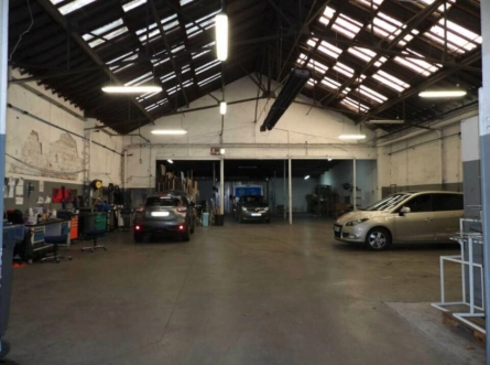 Photo 1 – location entrepôts et locaux d'activité	MANTES LA JOLIE (78200)