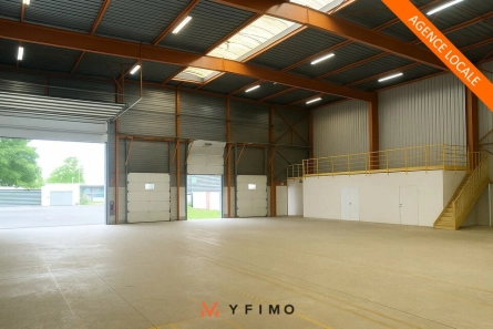 Photo 1 – location entrepôts et locaux d'activité EPONE (78680)