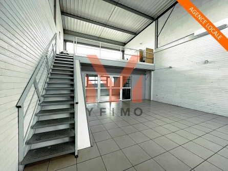 Photo 1 – location entrepôts et locaux d'activité BUCHELAY (78200)