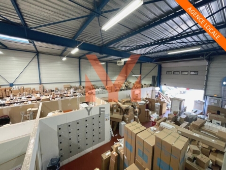 Photo 1 – location entrepôts et locaux d'activité BOUAFLE (78410)