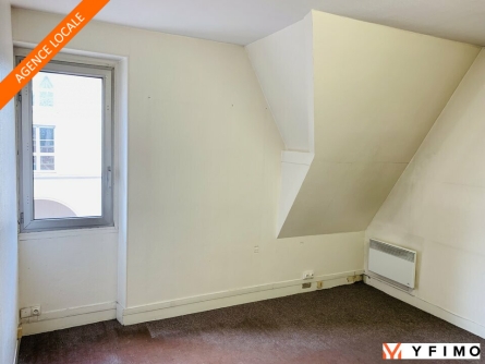 Photo 1 – location bureaux POISSY (78300)
