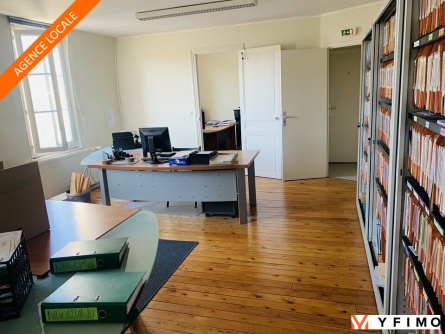 Photo 1 – vente bureaux LES MUREAUX (78130)