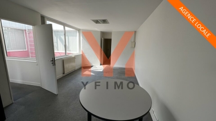 Photo 1 – location bureaux SAINT OUEN L'AUMONE (95310)