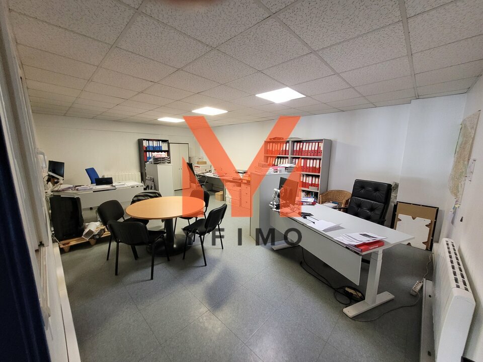 LOCATION ENTREPÔTS ET LOCAUX D'ACTIVITÉ POISSY (78300) | 78_0638 | photo 4