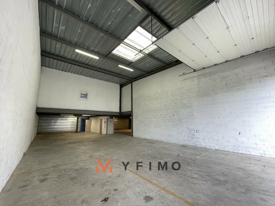 VENTE ENTREPÔTS ET LOCAUX D'ACTIVITÉ AUBERGENVILLE (78410) | 78_1599 | photo 3