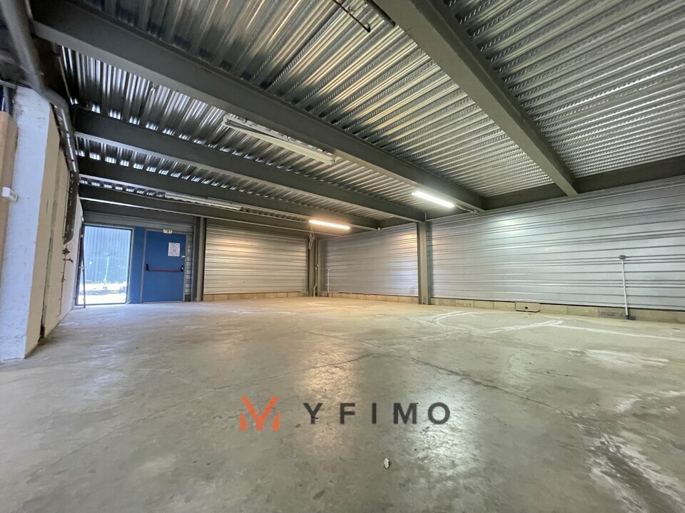 VENTE ENTREPÔTS ET LOCAUX D'ACTIVITÉ AUBERGENVILLE (78410) | 78_1599 | photo 2