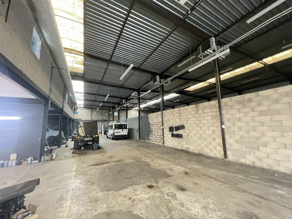 VENTE ENTREPÔTS ET LOCAUX D'ACTIVITÉ PORCHEVILLE (78440) | 78_1106 | photo 5
