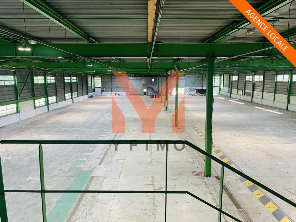 LOCATION ENTREPÔTS ET LOCAUX D'ACTIVITÉ POISSY (78300) | 78_0599 | photo 2