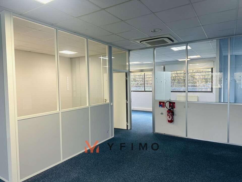 LOCATION ENTREPÔTS ET LOCAUX D'ACTIVITÉ POISSY (78300) | 78_1488 | photo 7