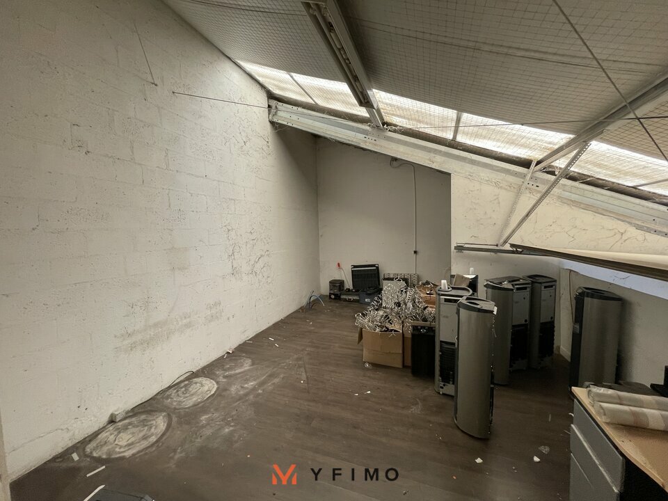 LOCATION ENTREPÔTS ET LOCAUX D'ACTIVITÉ ÉPÔNE (78680) | 78_1414 | photo 3