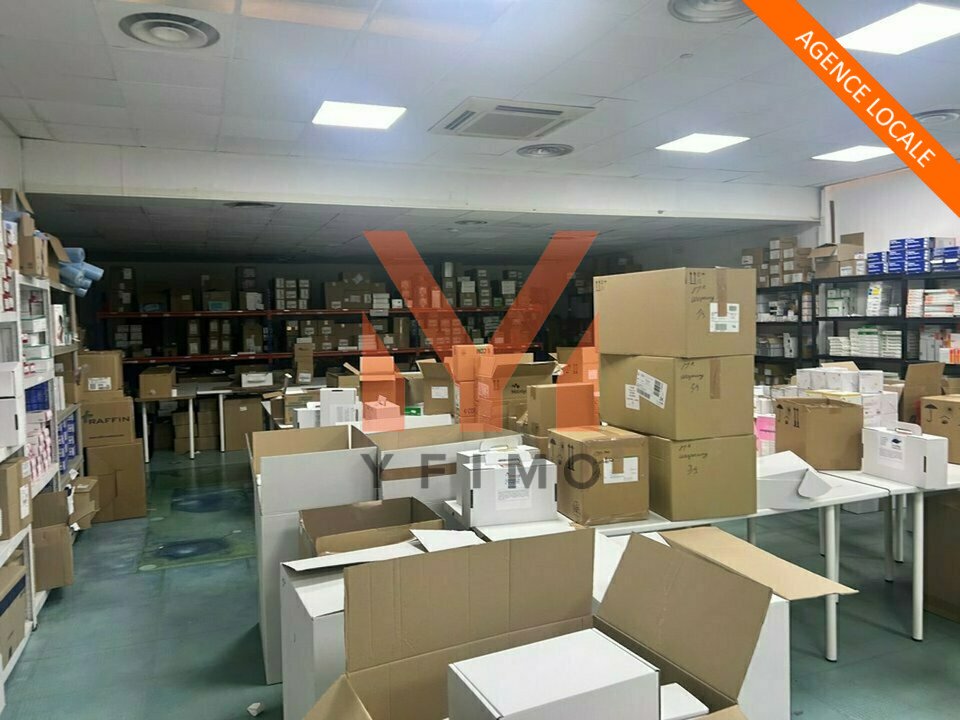LOCATION ENTREPÔTS ET LOCAUX D'ACTIVITÉ AUBERGENVILLE (78410) | 78_0629 | photo 1