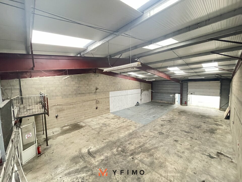 LOCATION ENTREPÔTS ET LOCAUX D'ACTIVITÉ ECQUEVILLY (78920) | 78_1427 | photo 3