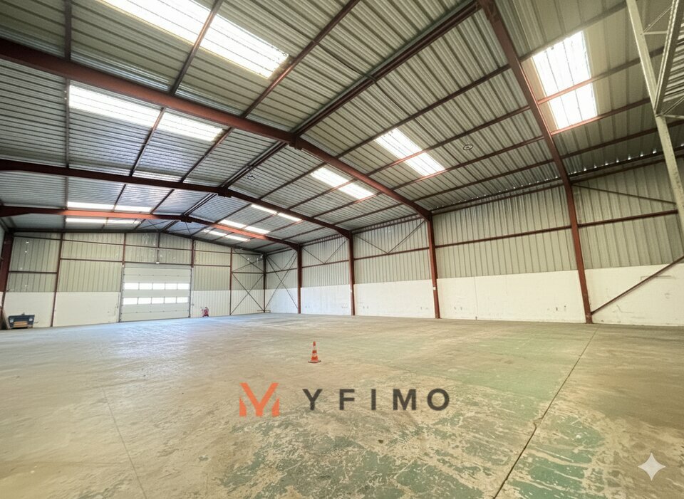 VENTE ENTREPÔTS ET LOCAUX D'ACTIVITÉ LES MUREAUX (78130) | 78_1570 | photo 3