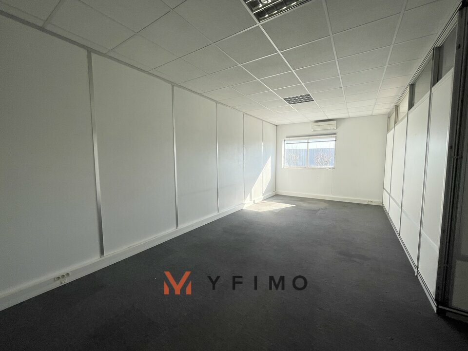 VENTE ENTREPÔTS ET LOCAUX D'ACTIVITÉ LES MUREAUX (78130) | 78_1570 | photo 9