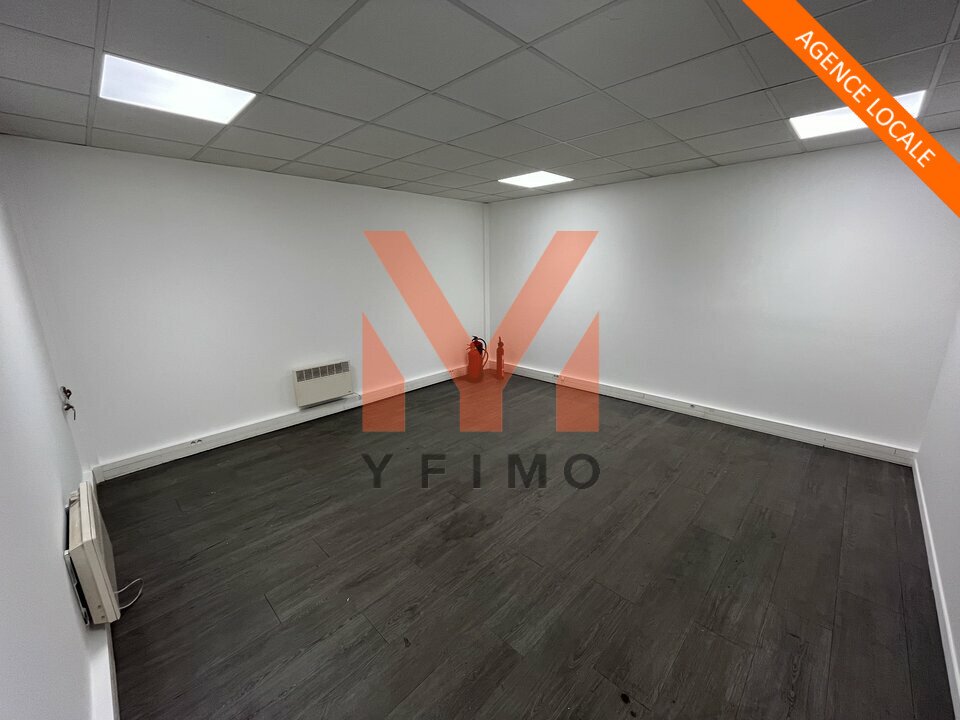 LOCATION ENTREPÔTS ET LOCAUX D'ACTIVITÉ SARTROUVILLE (78500) | 78_0832 | photo 3