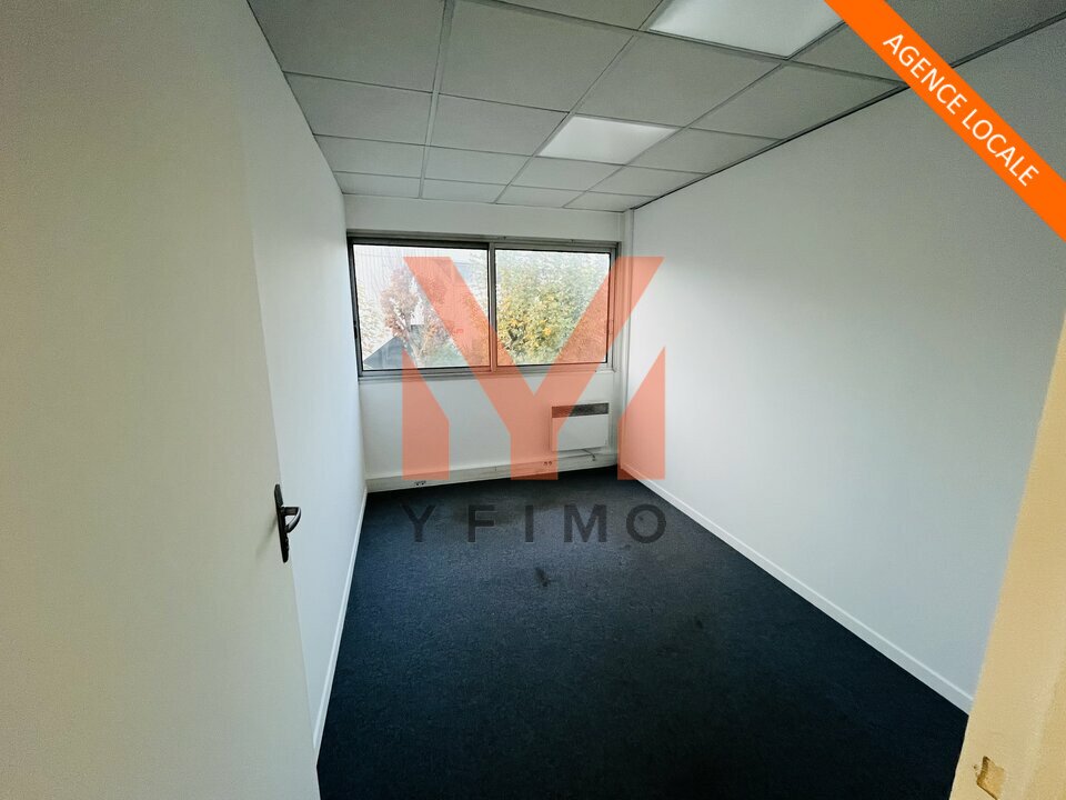 LOCATION ENTREPÔTS ET LOCAUX D'ACTIVITÉ SARTROUVILLE (78500) | 78_0832 | photo 5