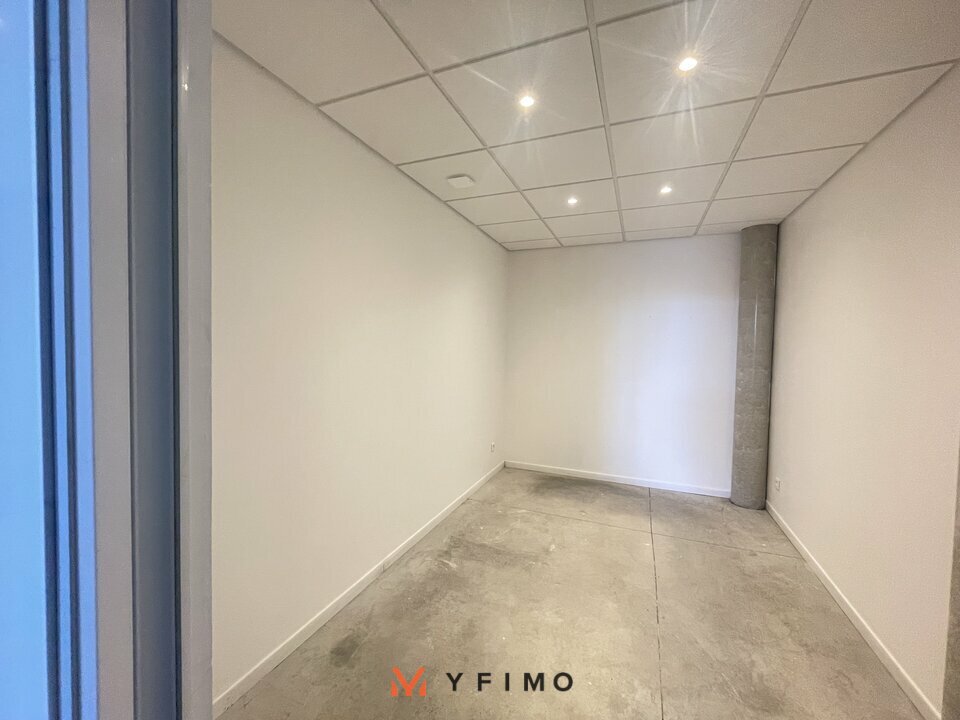 LOCATION ENTREPÔTS ET LOCAUX D'ACTIVITÉ ECQUEVILLY (78920) | 78_1480 | photo 4