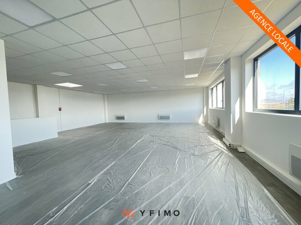 LOCATION ENTREPÔTS ET LOCAUX D'ACTIVITÉ FLINS SUR SEINE (78410) | 78_1001 | photo 4