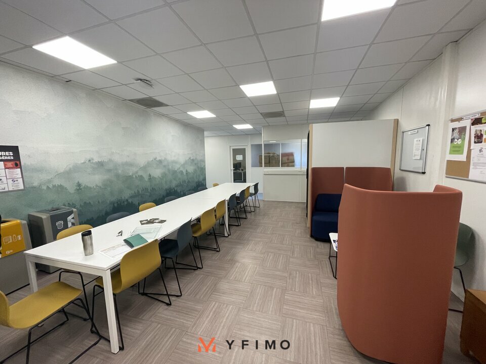 LOCATION ENTREPÔTS ET LOCAUX D'ACTIVITÉ AUBERGENVILLE (78410) | 78_1455 | photo 6