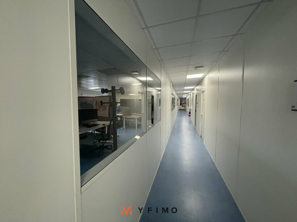 LOCATION ENTREPÔTS ET LOCAUX D'ACTIVITÉ AUBERGENVILLE (78410) | 78_1455 | photo 7