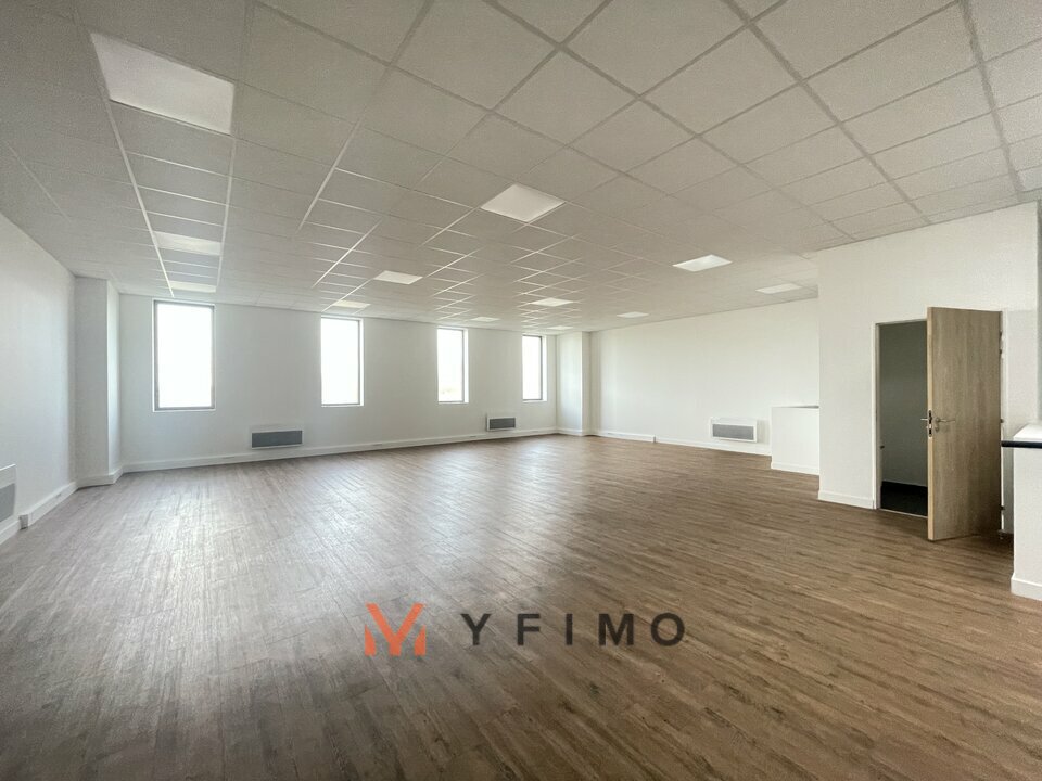 LOCATION ENTREPÔTS ET LOCAUX D'ACTIVITÉ BUCHELAY (78200) | 78_1568 | photo 4