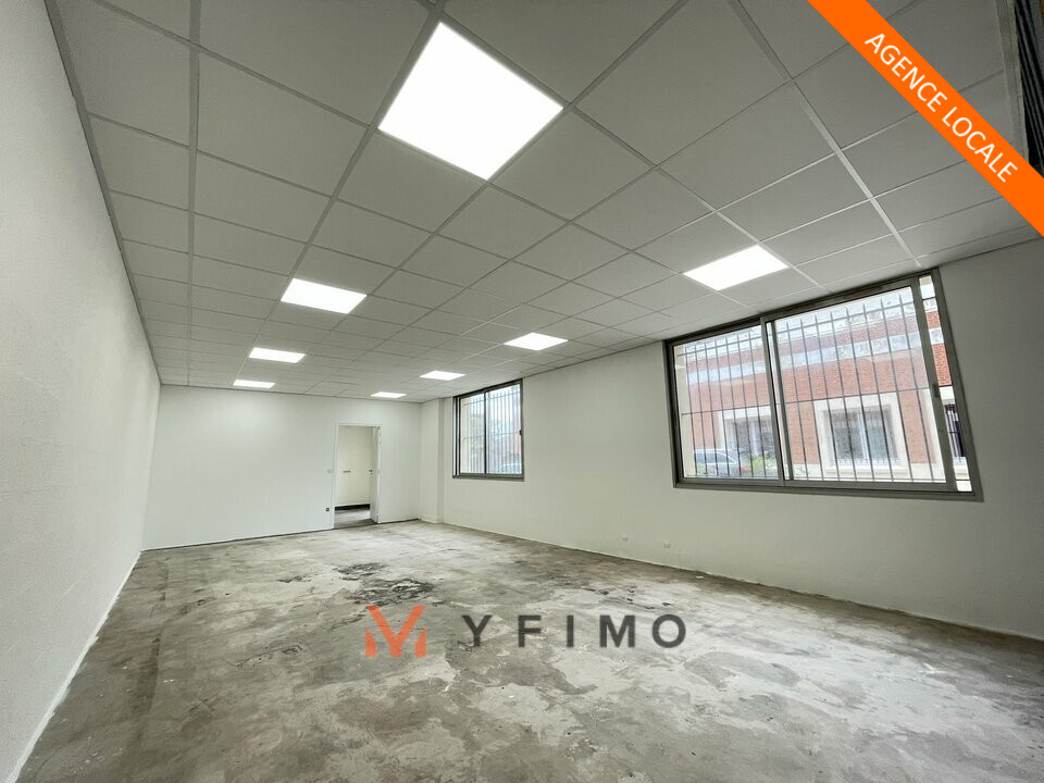 LOCATION ENTREPÔTS ET LOCAUX D'ACTIVITÉ AUBERGENVILLE (78410) | 78_1578 | photo 1